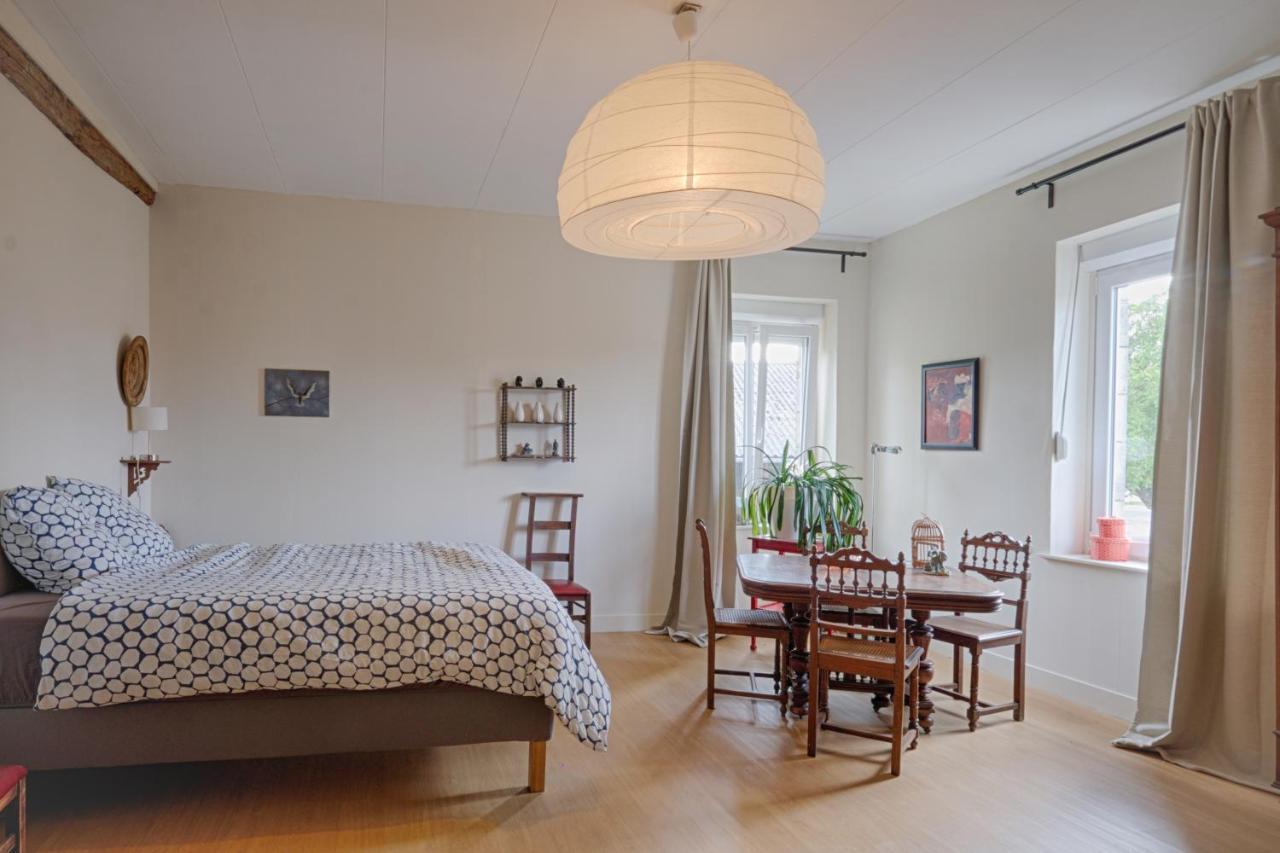 Chambre D'Hotes Fantesstique Berzieux 外观 照片