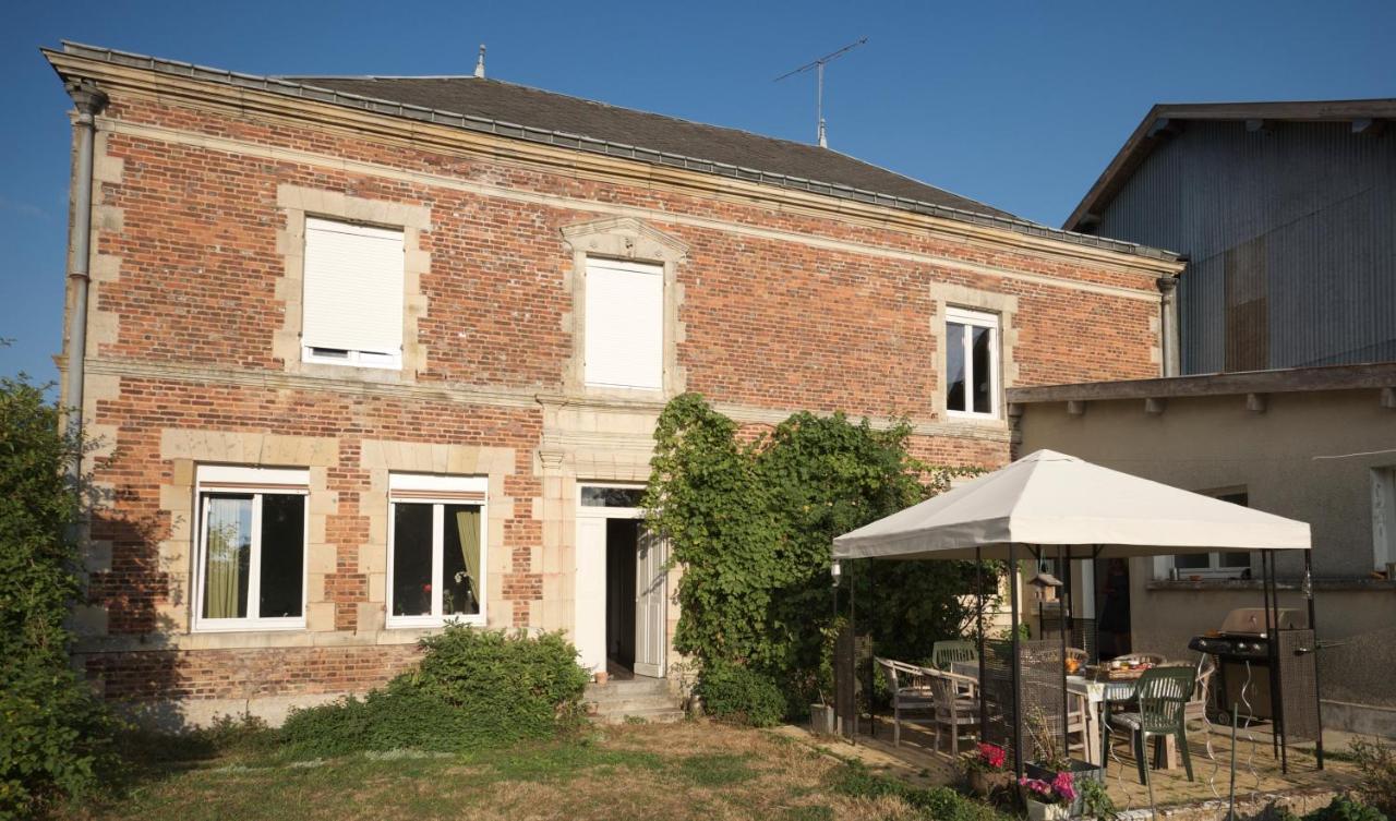 Chambre D'Hotes Fantesstique Berzieux 外观 照片